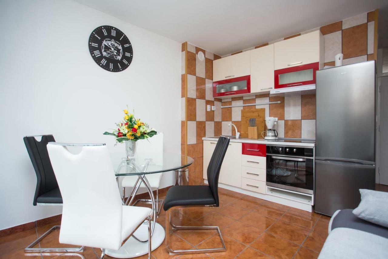 Apartmani Maras Сплит Экстерьер фото